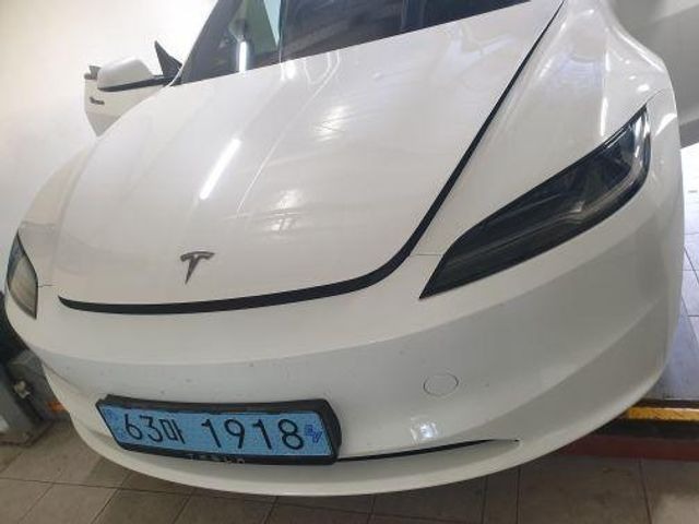 Tesla Model 3 2024 — inspection photo 1
