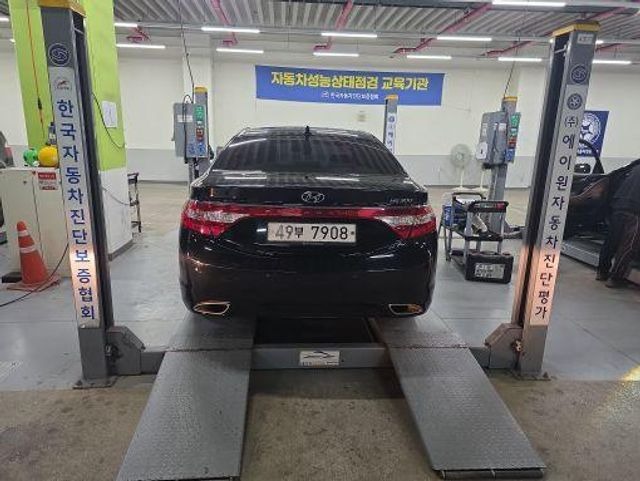Hyundai Grandeur 2013 — inspection photo 2