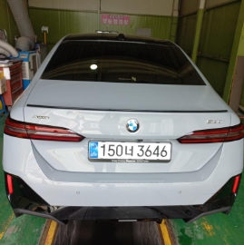 BMW 5-Series 2026 — inspection photo 2