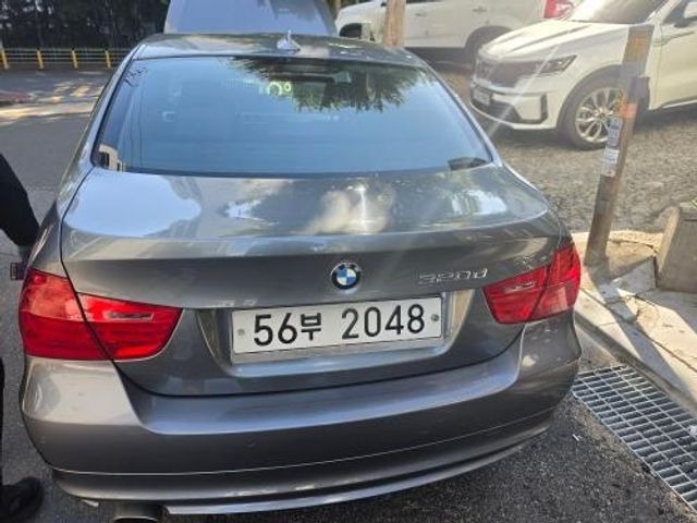 BMW 3-Series 2011 — inspection photo 2