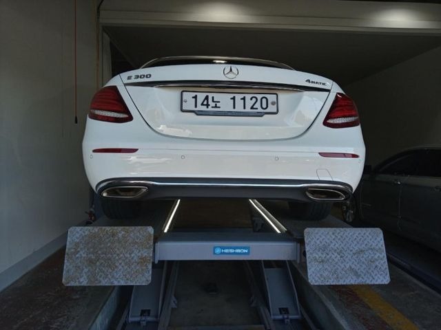 Mercedes-Benz E-Class 2019 — inspection photo 2
