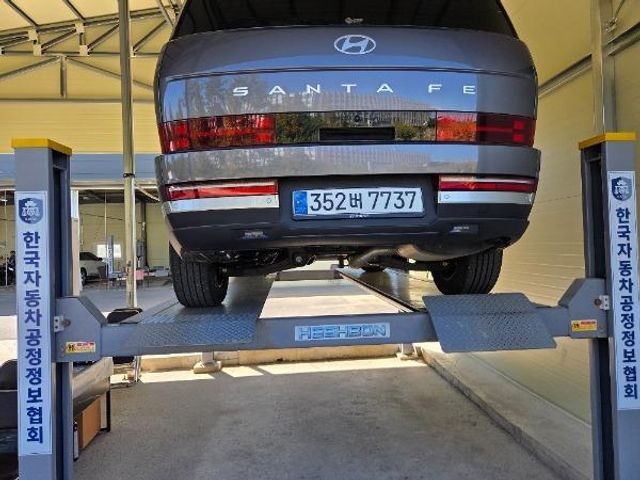 Hyundai Santafe 2024 — inspection photo 2
