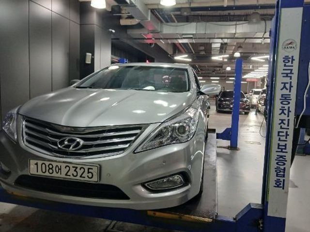 Hyundai Grandeur 2012 — inspection photo 1