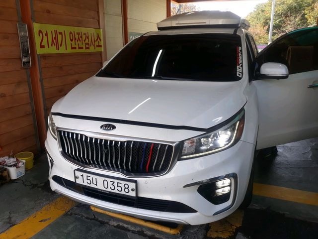 Kia Canival 2017 — inspection photo 1