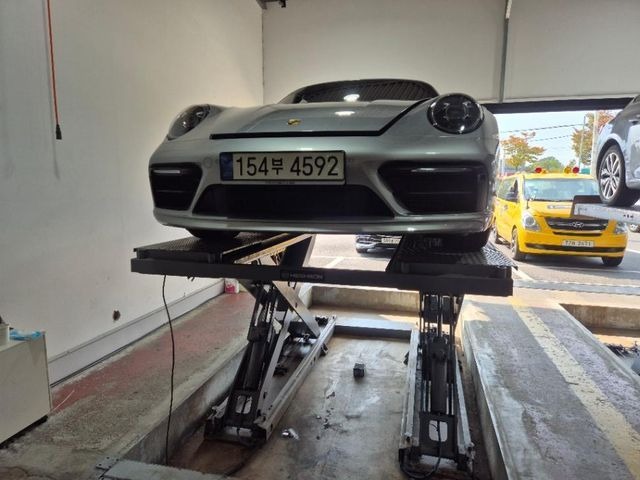 Porsche 911 2021 — inspection photo 1
