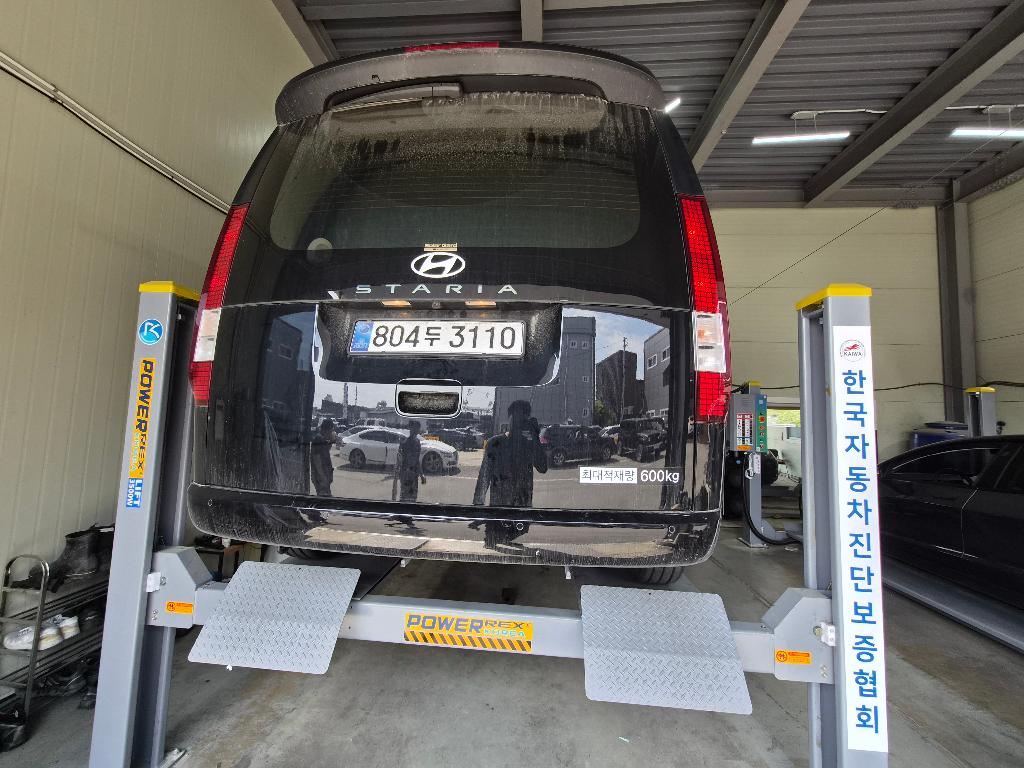 Hyundai Staria 2025 — inspection photo 2