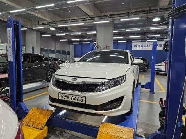 Kia K5 2011 — inspection photo 1