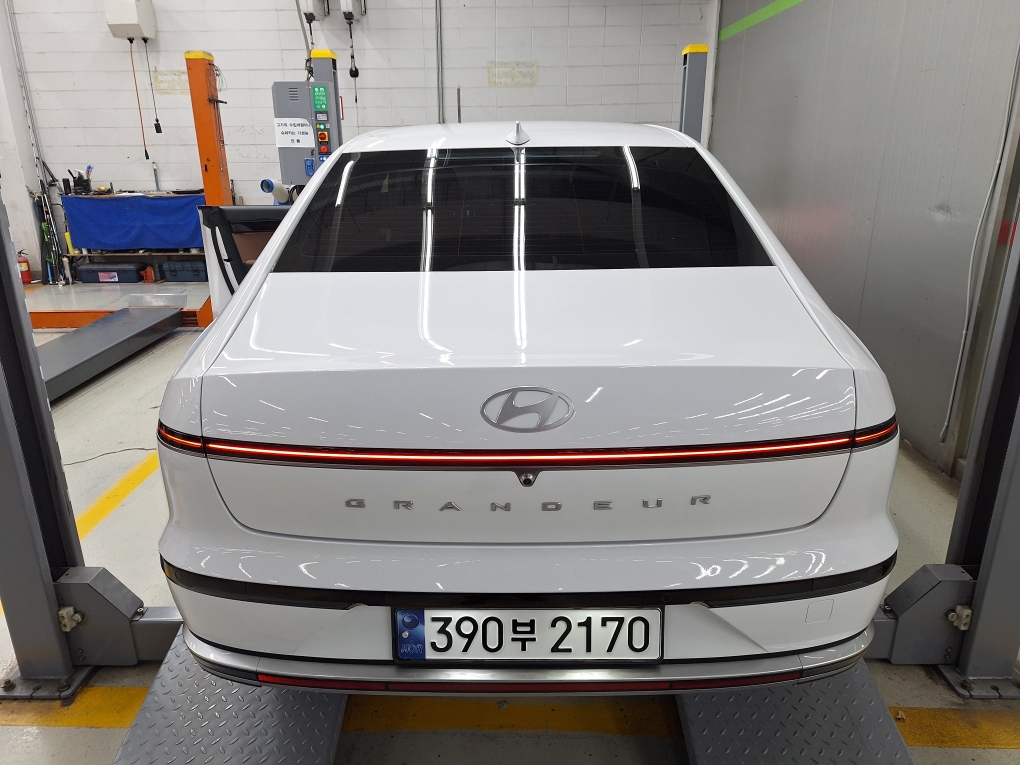 Hyundai Grandeur 2023 — inspection photo 2