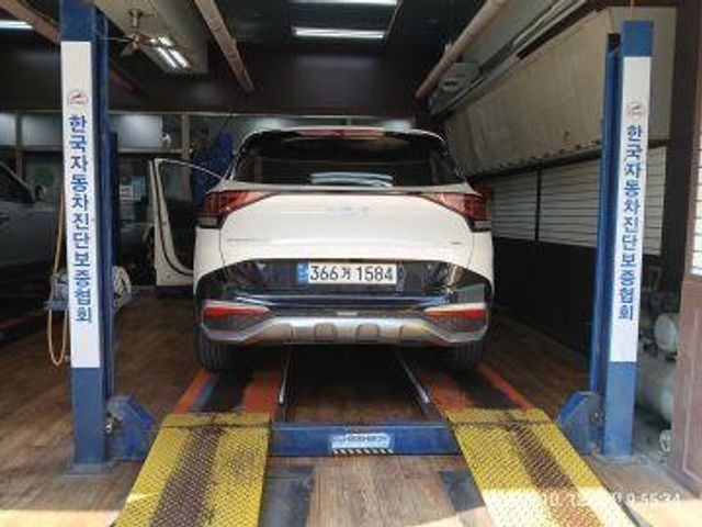 Kia Sportage 2023 — inspection photo 2