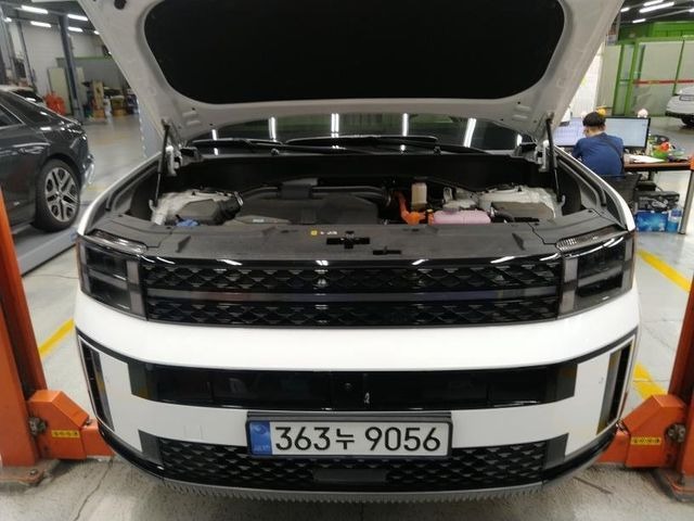 Hyundai Santafe 2025 — inspection photo 1