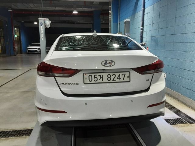 Hyundai AVANTE 2018 — inspection photo 2
