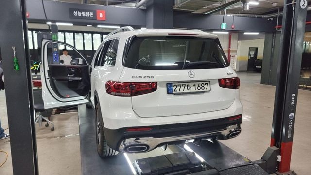 Mercedes-Benz GLB-Class 2021 — inspection photo 2