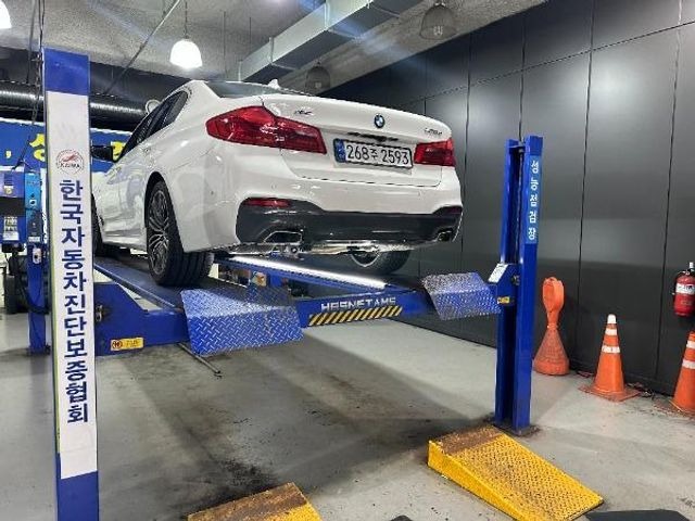 BMW 5-Series 2020 — inspection photo 2
