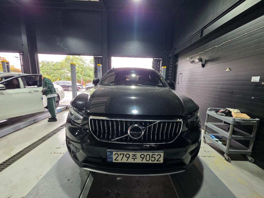 Volvo XC40 2021 — inspection photo 1