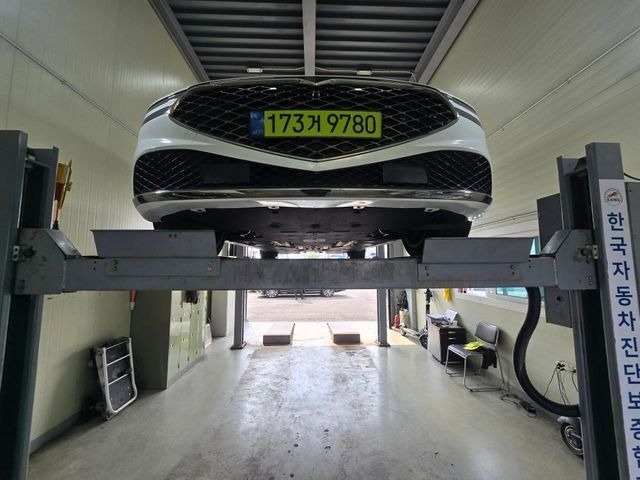 Genesis G90 2025 — inspection photo 1