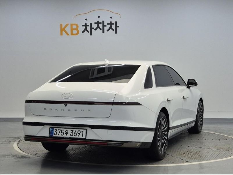 Hyundai Grandeur 2023 — inspection photo 2