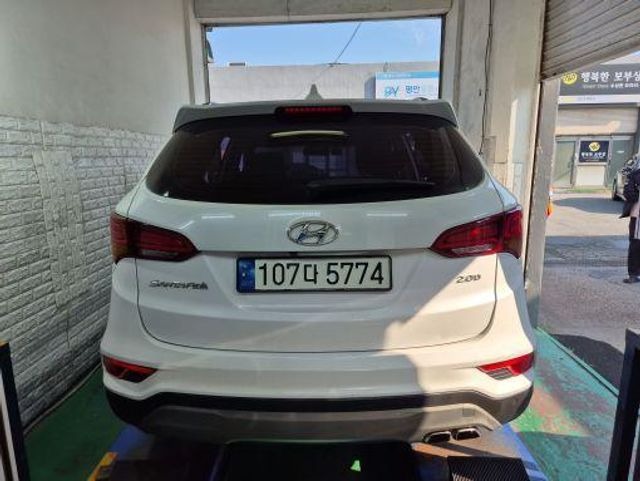 Hyundai Santafe 2018 — inspection photo 2