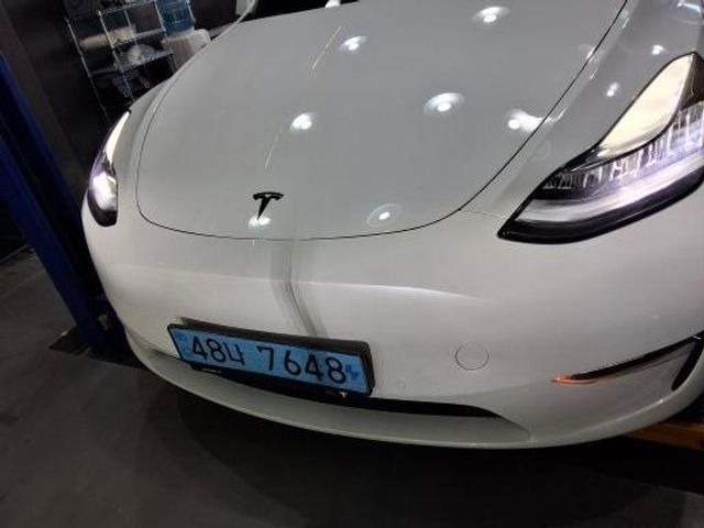 Tesla Model Y 2022 — inspection photo 1