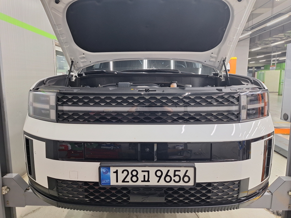 Hyundai Santafe 2025 — inspection photo 1