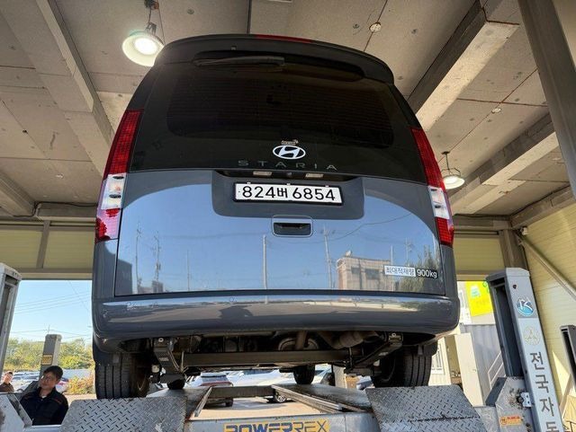Hyundai Staria 2025 — inspection photo 2