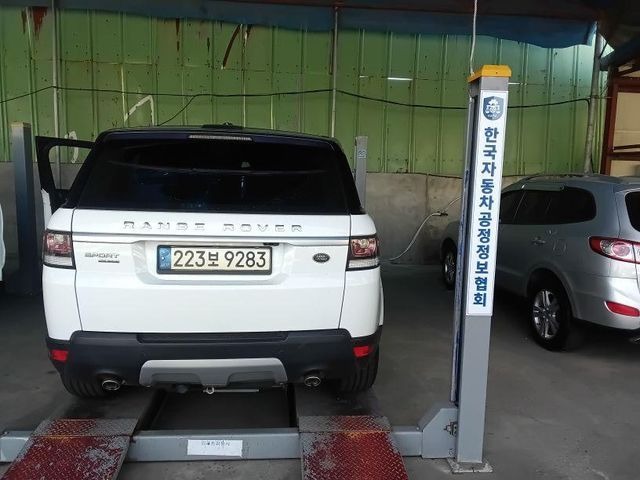 Land Rover Range Rover Sport 2016 — inspection photo 2