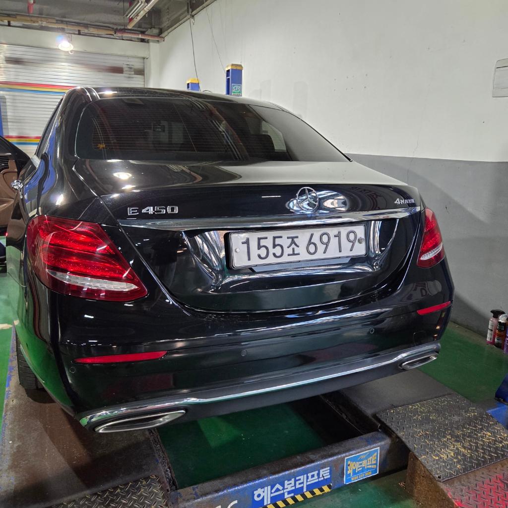 Mercedes-Benz E-Class 2019 — inspection photo 2