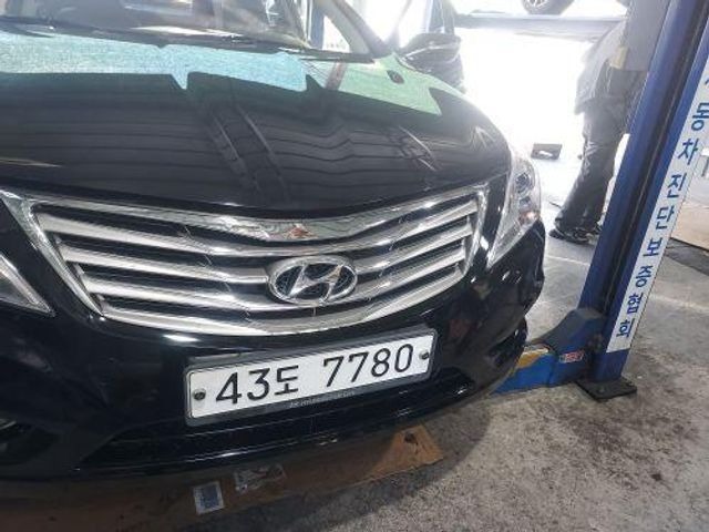 Hyundai Grandeur 2012 — inspection photo 1