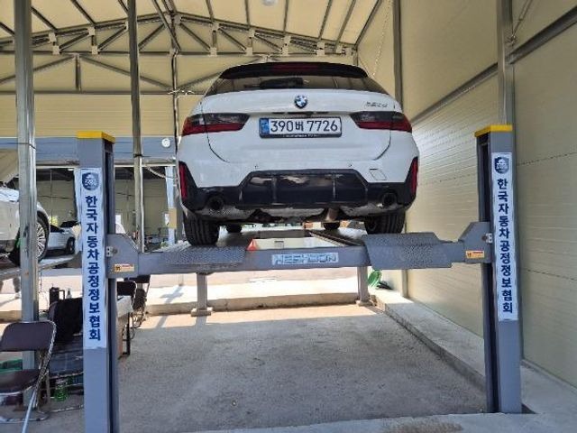 BMW 3-Series 2025 — inspection photo 2