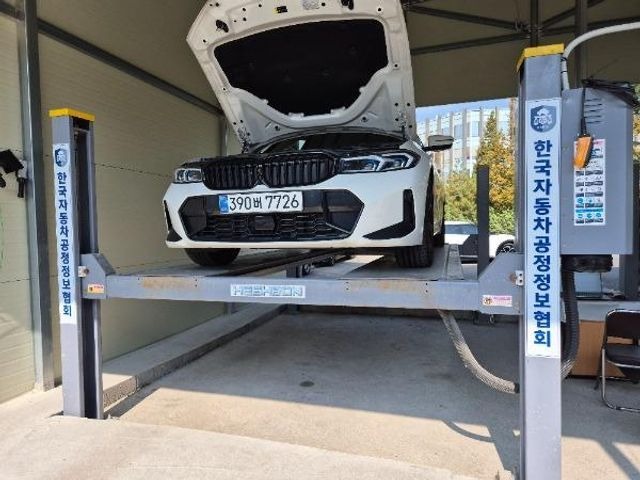 BMW 3-Series 2025 — inspection photo 1