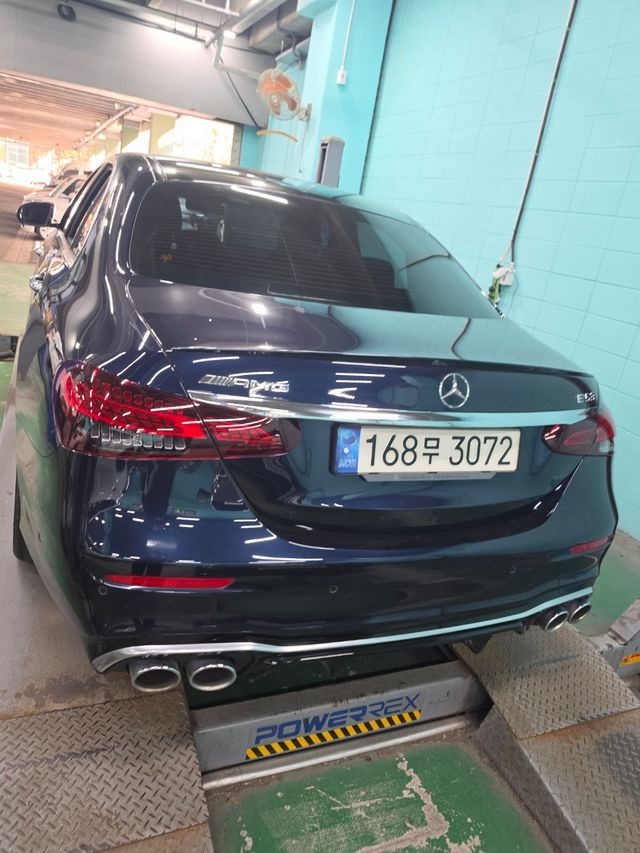 Mercedes-Benz E-Class 2022 — inspection photo 2