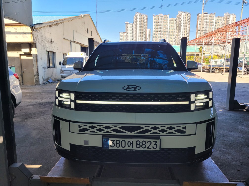 Hyundai Santafe 2025 — inspection photo 1