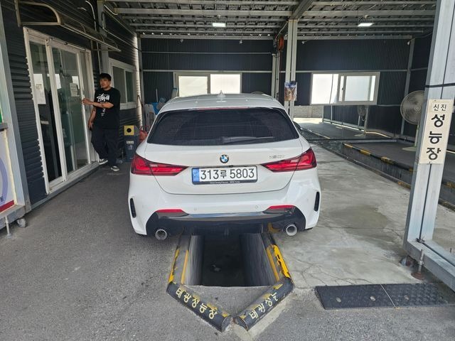 BMW 1-Series 2022 — inspection photo 2