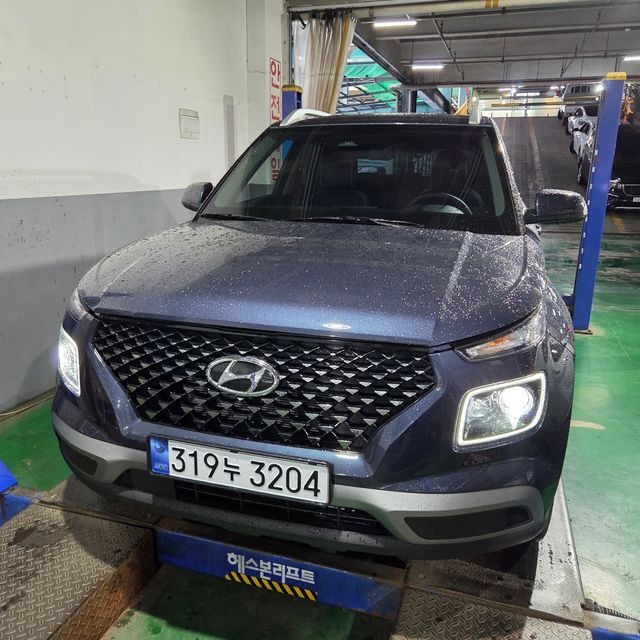 Hyundai Venue 2026 — inspection photo 1