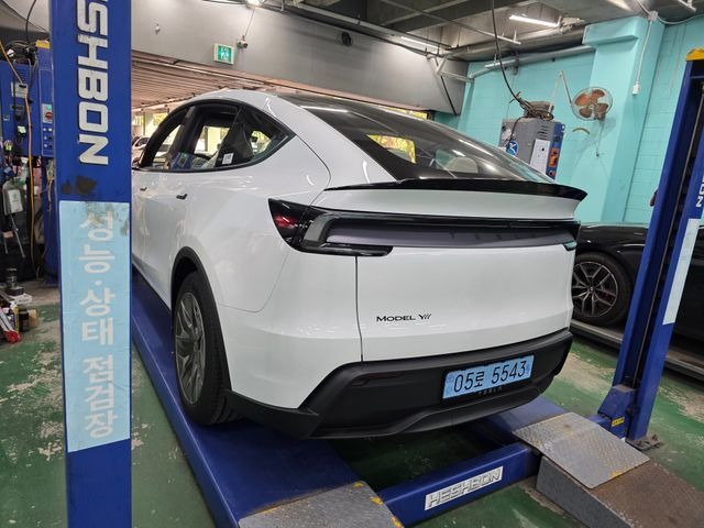 Tesla Model Y 2026 — inspection photo 2