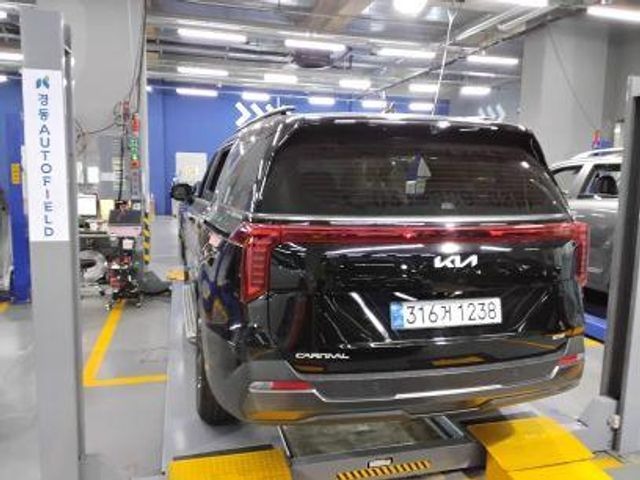 Kia Canival 2025 — inspection photo 2