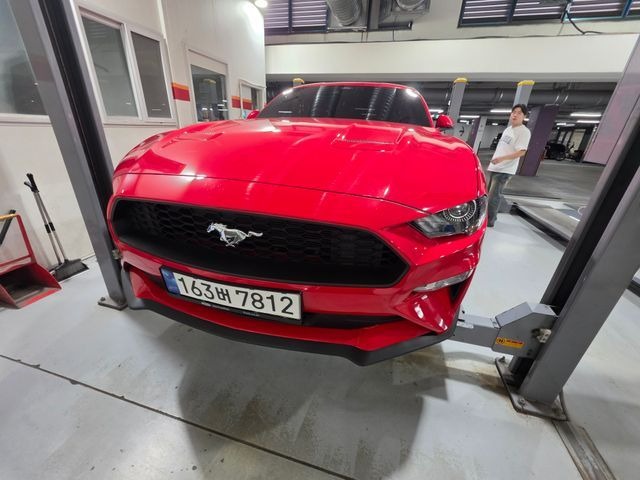 Ford Mustang 2022 — inspection photo 1