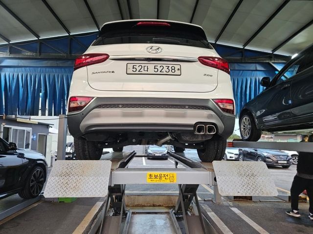 Hyundai Santafe 2019 — inspection photo 2