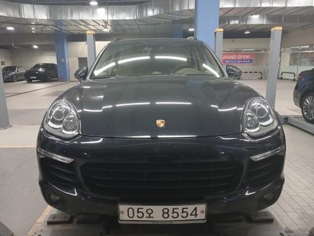 Porsche Cayenne 2017 — inspection photo 1