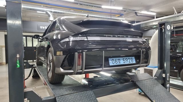 Hyundai Ioniq6 2025 — inspection photo 2