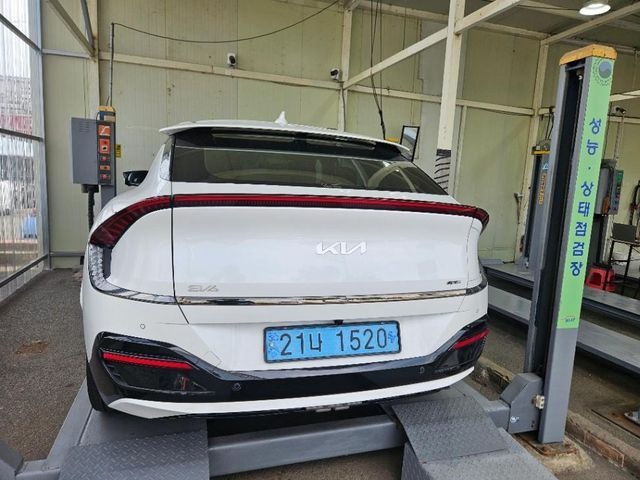 Kia EV6 2023 — inspection photo 2