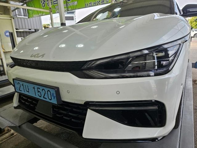 Kia EV6 2023 — inspection photo 1