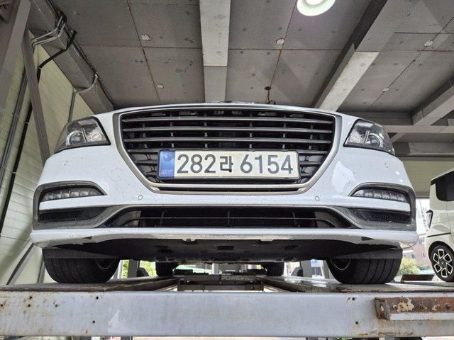 Genesis G80 2018 — inspection photo 1