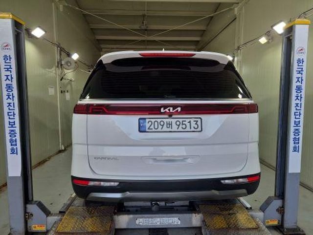 Kia Canival 2023 — inspection photo 2