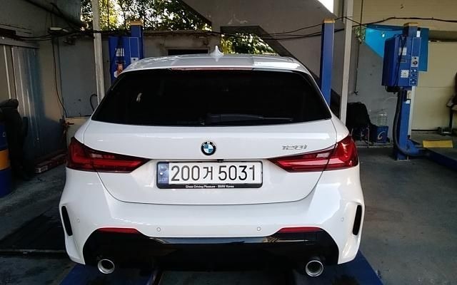 BMW 1-Series 2023 — inspection photo 2