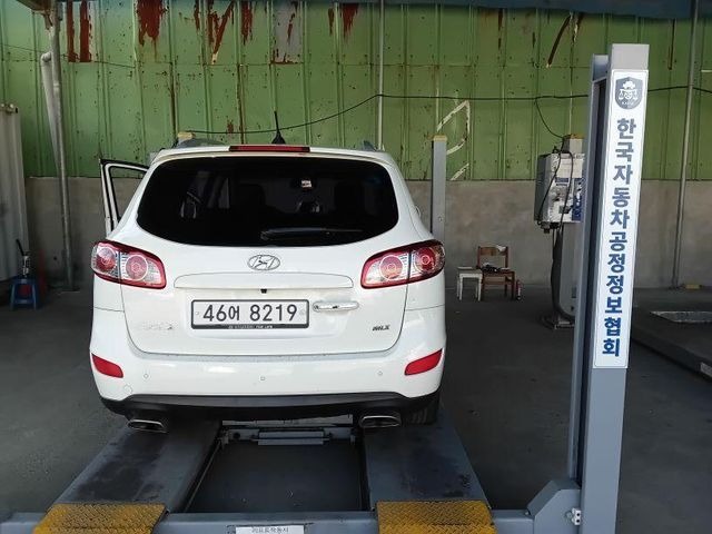 Hyundai Santafe 2011 — inspection photo 2