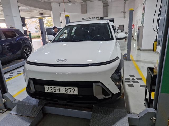 Hyundai Kona 2023 — inspection photo 1