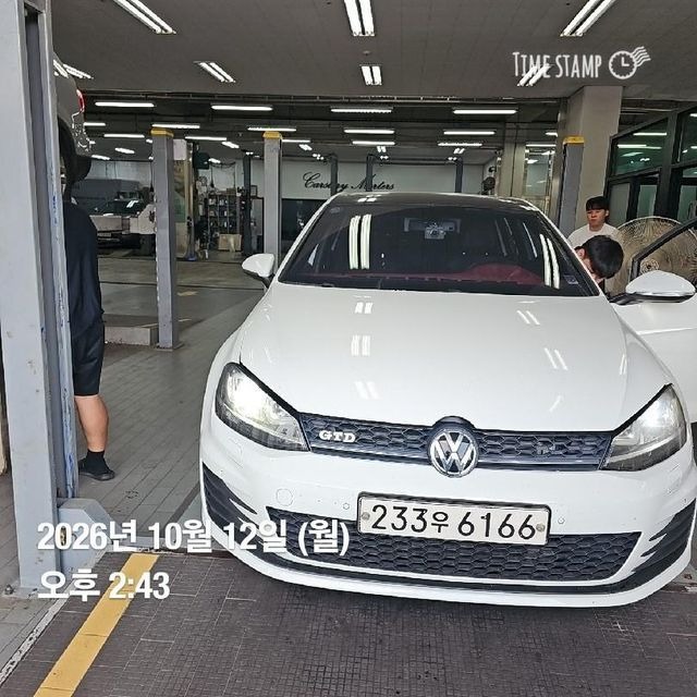 Volkswagen Golf 2016 — inspection photo 1