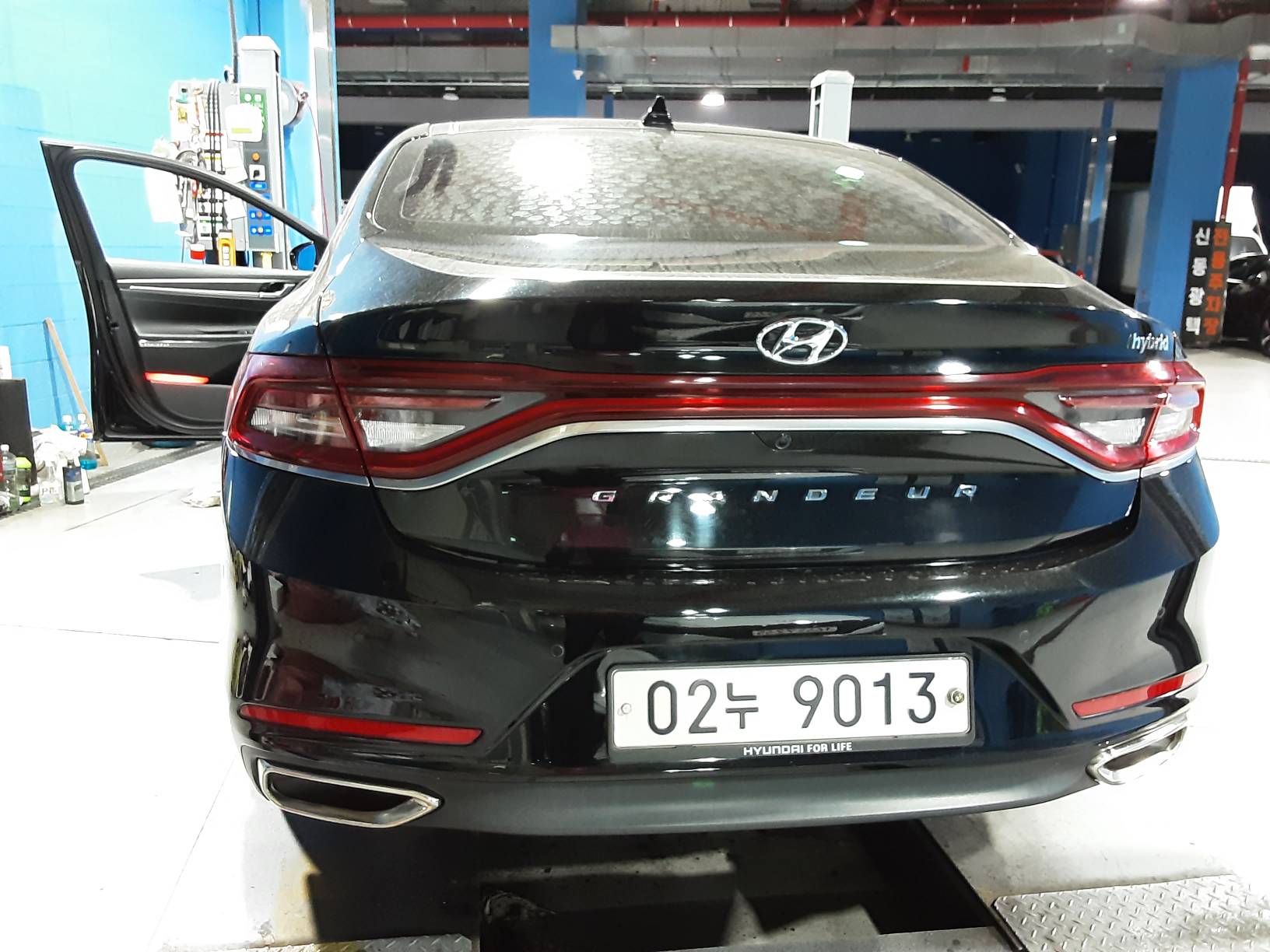 Hyundai Grandeur 2018 — inspection photo 2