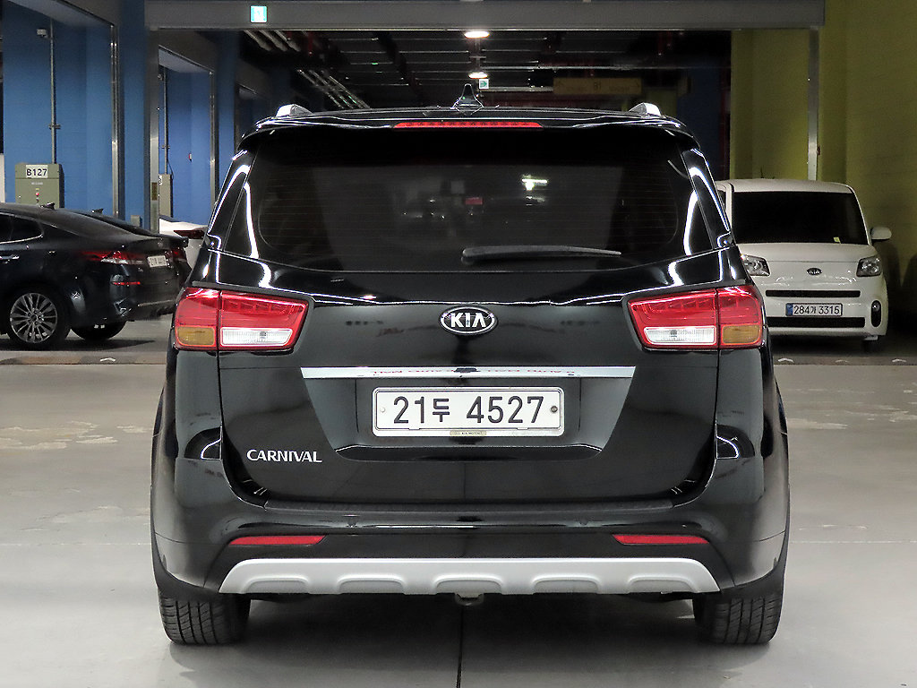 Kia Canival 2017 — inspection photo 2