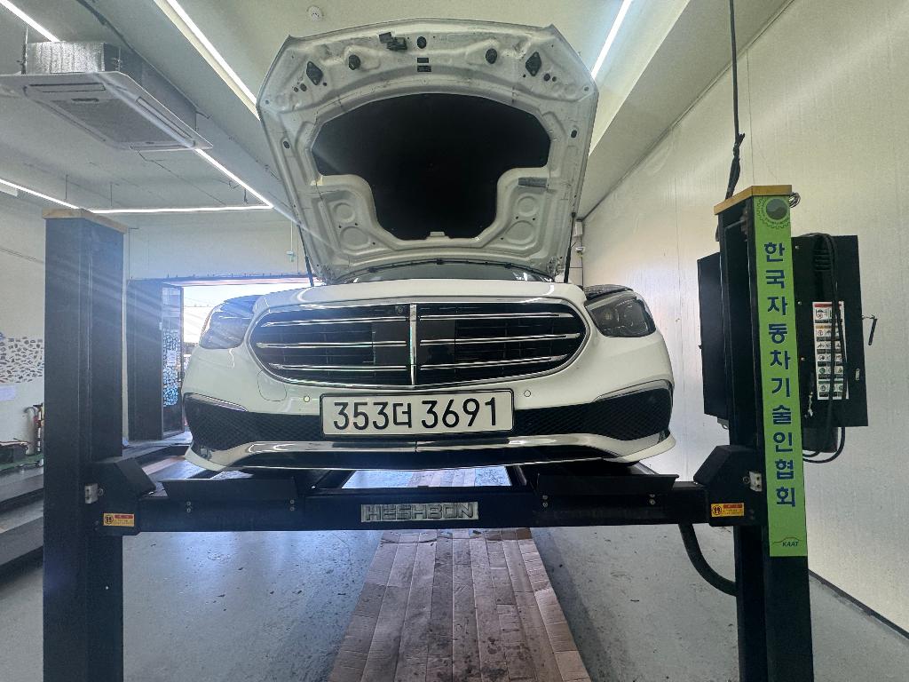 Mercedes-Benz E-Class 2022 — inspection photo 1